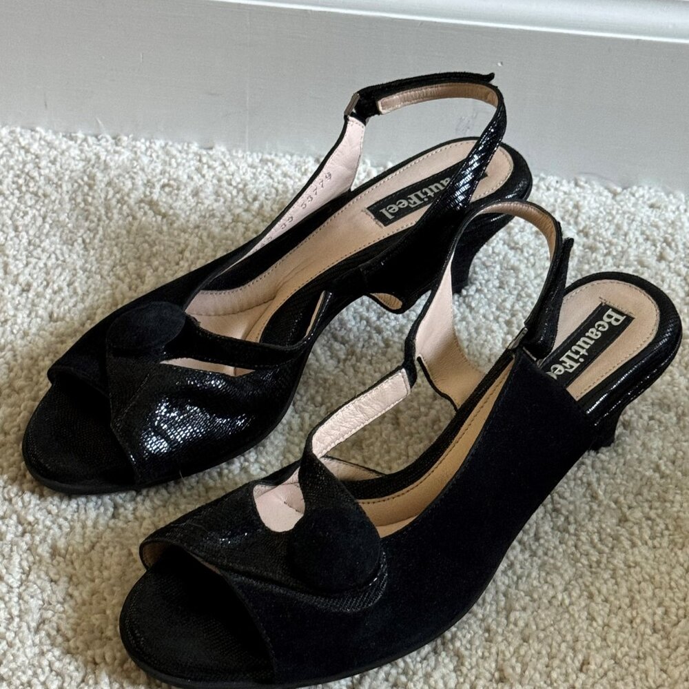 Beautifeel new black leather shoes - size 39 - approx 8 -